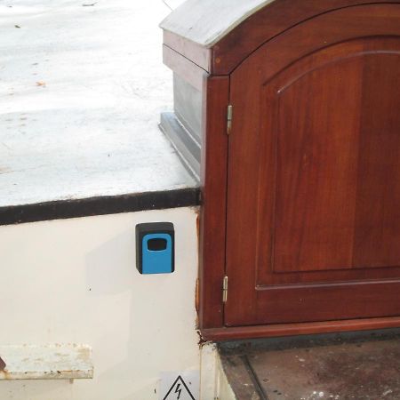Studio Sur Peniche La Tortue Ramonville-Saint-Agne Ngoại thất bức ảnh